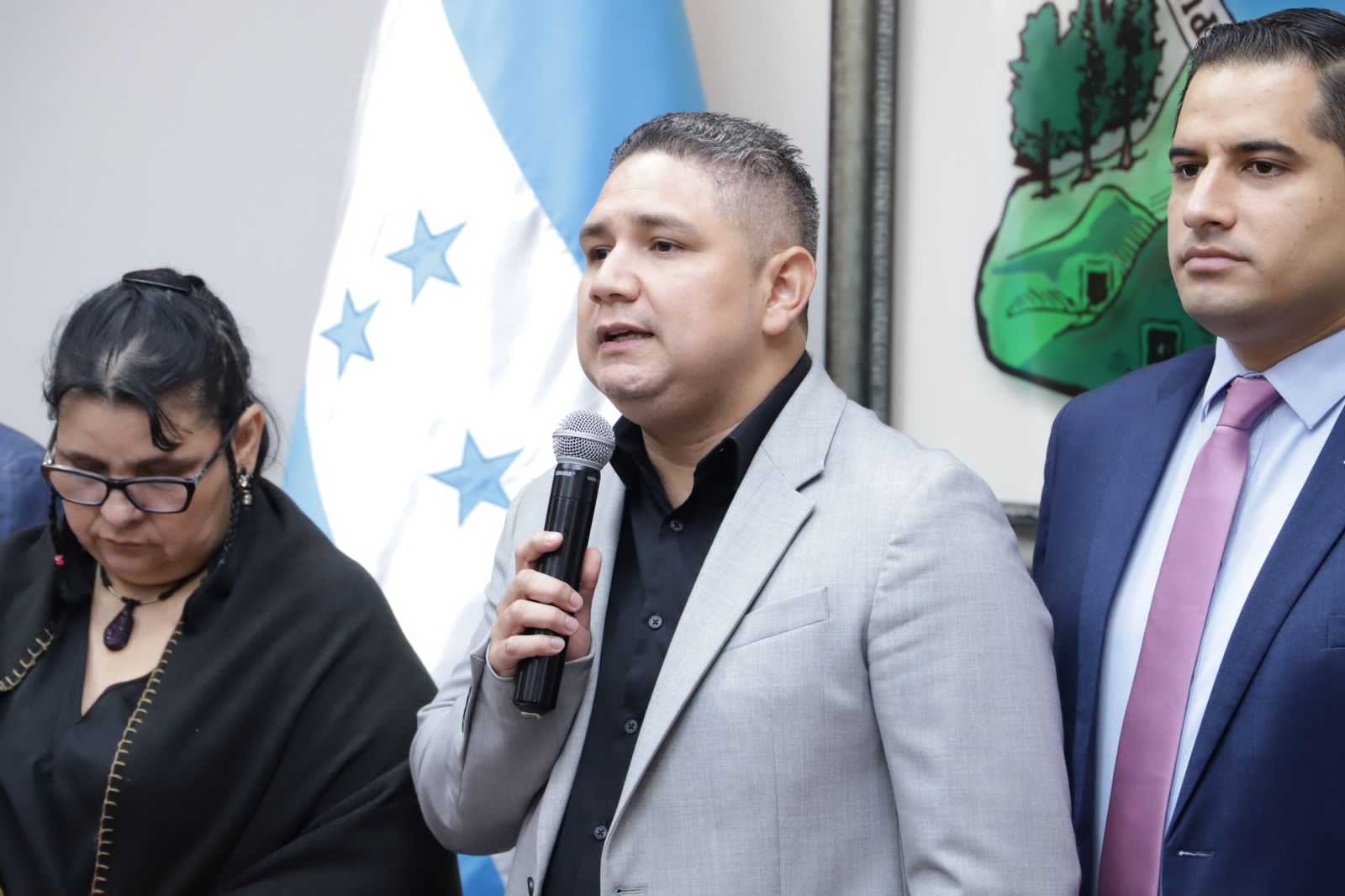 Comisión Especial para elección de autoridades de Unidad de Política Limpia escuchó las propuestas de sociedad civil